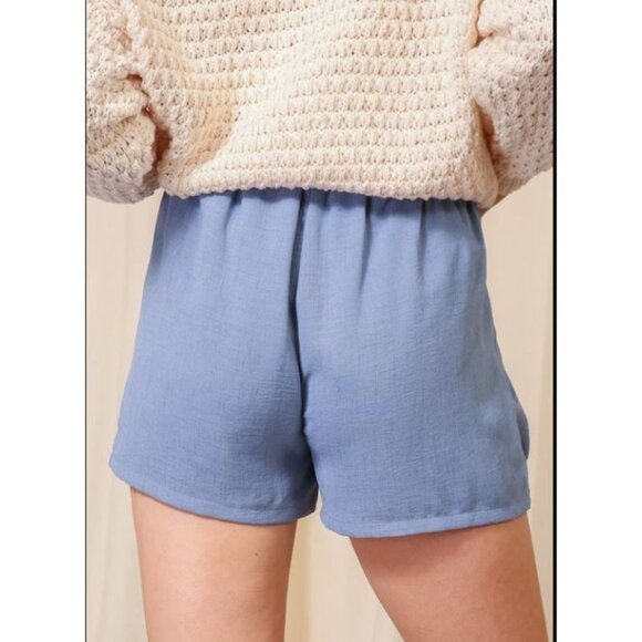 NWT Lumiere Women's High Waist Blue Shorts size Small - Picture 2 of 4